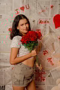 Alanna_Lima The true universal language... is love Gambar