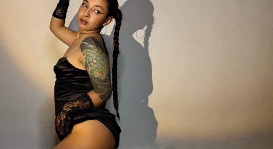 juaaanaaa glamour Pic 2