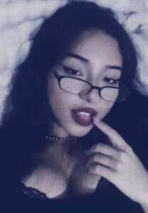 Mia_Amaranth Public Pic