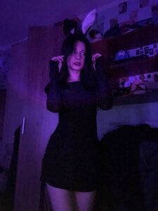 DarcyAspacio Neon liights Pic 4