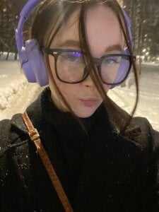 CloverGroomes Marry's Face Pic 2