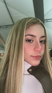 Bianquita_ Get to know me a little bit ❤️🫣 Bilde 3