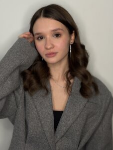 ElliPulfordのPublicの 3枚の写真