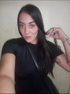 Anna_Tood Vacations 🫶🏻☘️ Pic 7