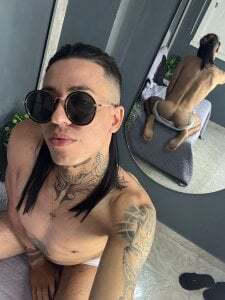 ArohomLester 😏🍑💦 Pic