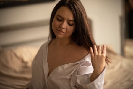 ashton_heidii Tenderness on the Sheets Pic 2