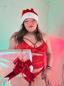 AmarisLenox__ 🎄 All I Want for Christmas Is You Pic 5