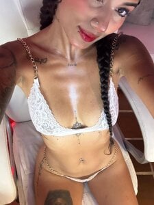 Public de BrianaDesire  4 photos