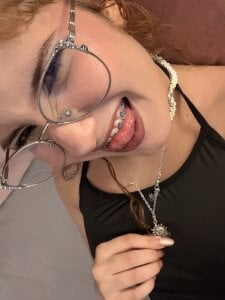 iambraveのMeriの 2枚の写真