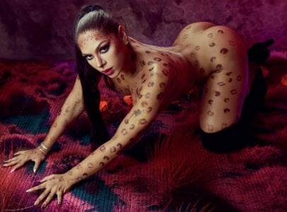 bunny_nicolle Halloween 🎃 Pic 2