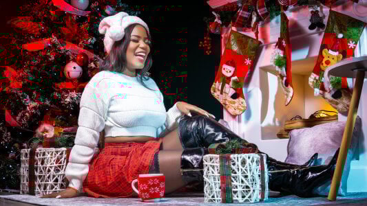 LorraiineJohnsonのA WARM CHRISTMAS WITH LORRAINEの 2枚の写真