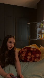 pickmeedevil Flower girl Fotka