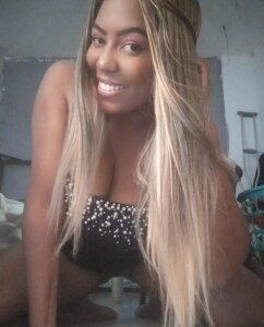 hotebonytitss Public รูป  3