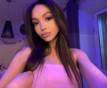 lunaliii Public slika 4