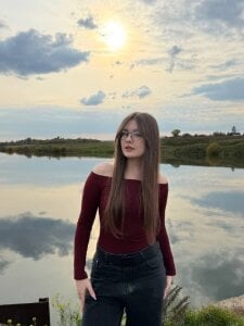 GloriaWalkerJr Public Pic 6