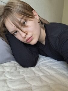 ur_shy_bambi Public Εικόνα