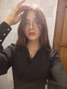 VictorinaMccorey hot pos Pic