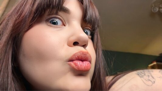 Venus_Delmonico Public Pic 8