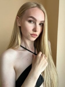 olivia_hi Public Pic