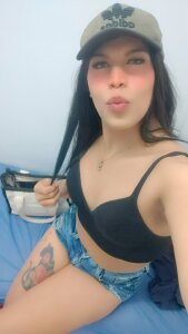 Do you want to meet me? I'm totally real. de sheryl_bertollini  6 fotos