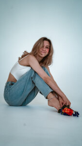 Iva_bananas Public Pic