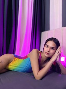 XxBigCockAliyahxX HOT and SEXY Pic