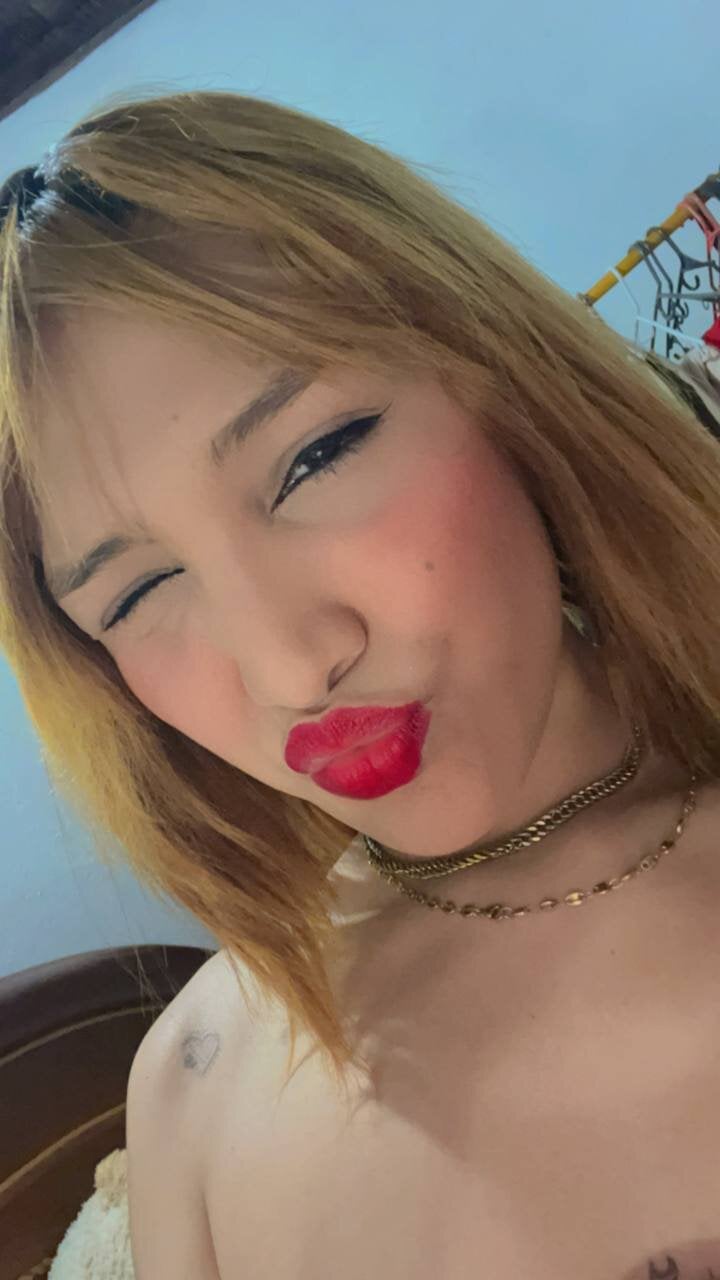 صور alexandra_lorens الرائجة  8648