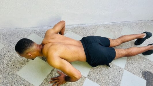 Neytanmalcon exercising Pic