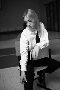 AdellaMacht Public Pic