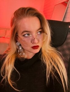 EllaPower Public Pic 5