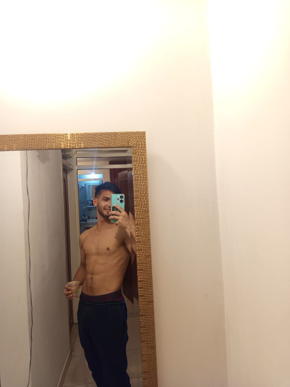 HarryFossterさんのトレンドな 9043枚の写真