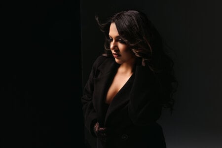 Dark elegance od AlsouKass  5 snímek