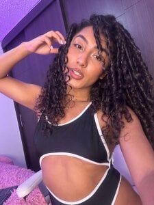 SoyJuliana_19 Public Pic 8