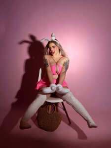 HugeBoobsAlice Halloween 2025😊 Pic 5