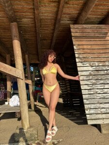 Zaira_Baan Public Gambar 5