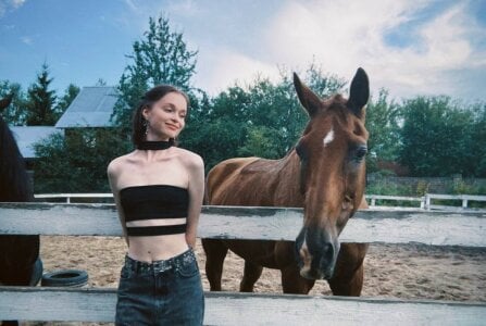 LillianPerry Public Poză