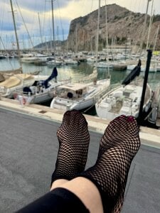 Dina-Light BLACK FISHNET SOCKS Pic 4