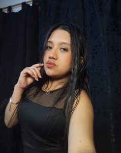 Girls_latinassdestroy LITTLE MELANY Pic