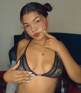 roxana_lust Public Pic 2