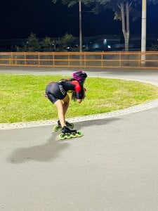 RED_VIOLETH LOVE AND DISCIPLINE Bilde 4