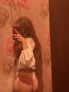 Naomi_Girly