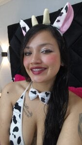 celeste_star0のCome and suck my tits that fascinate you so muchの 2枚の写真