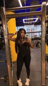 MegannHillsのGym girl 📸の 4枚の写真