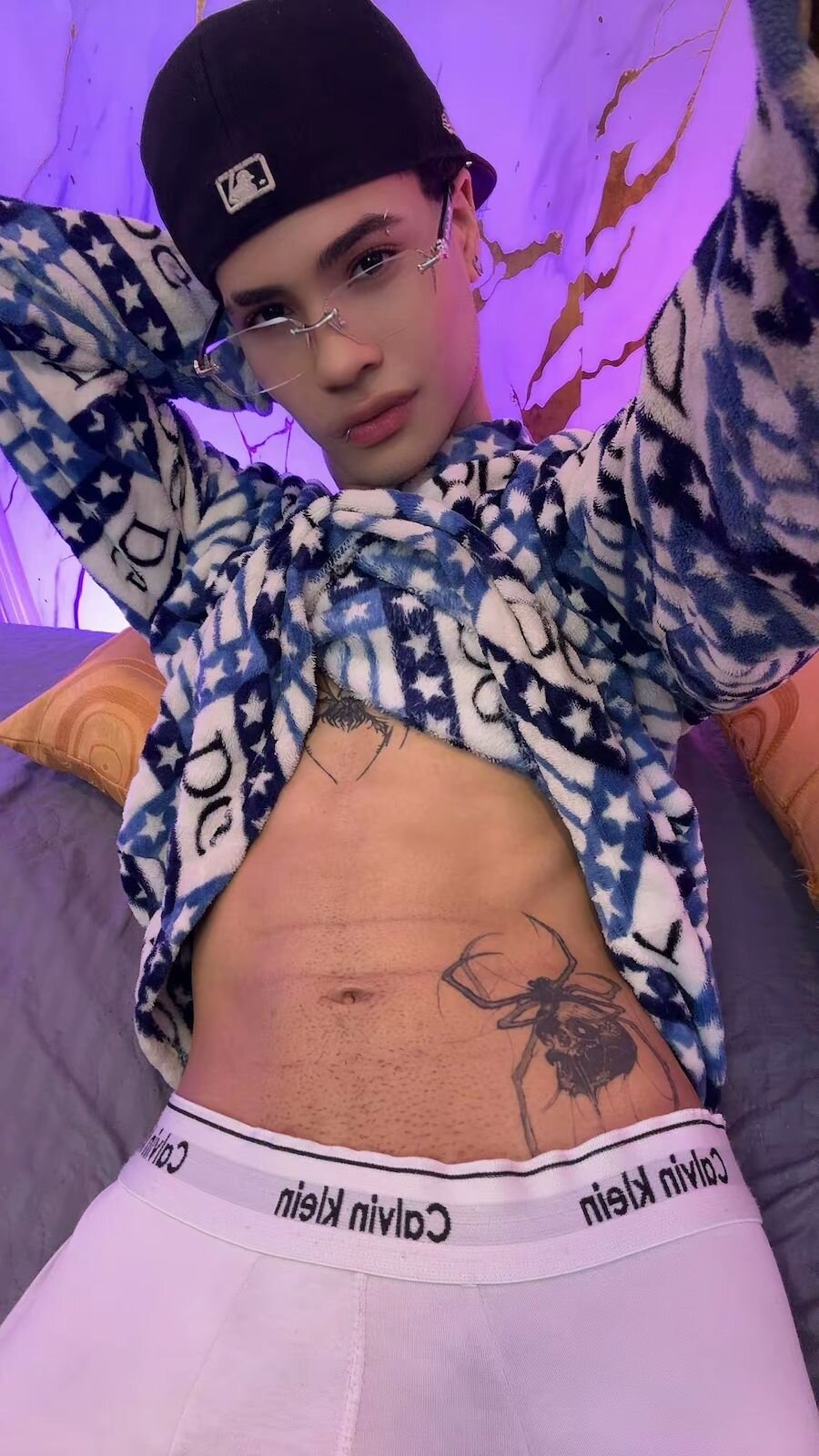 Трендове зображення  9846 JacobBlackwell_