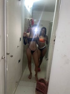 EvolutionNastySex_01Public Bild