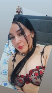 serenvahl Good morning, lovely ☀️✨ I’m live from 8:30 a.m. to 3:30 p.m., bringing calm heat, soft smiles, and Bilde