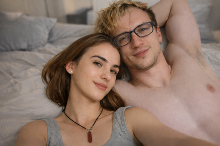 TemptCouple Public Gambar 5