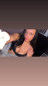 Monica_j Public Εικόνα 4