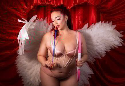 ScarlethVegasのVALENTINE'S MONTH ❤️の 3枚の写真