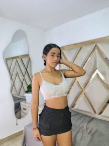 Kattyasm My first day 🙈 Pic 2